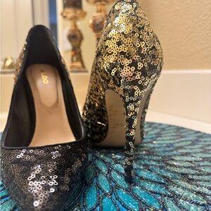 ALDO Gold and Black Sequin Women's Heels